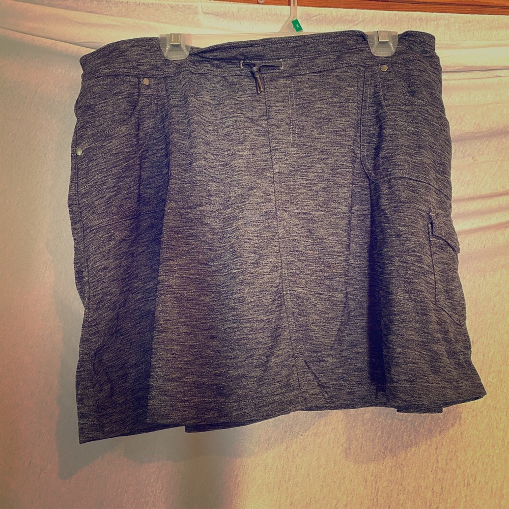 Skort